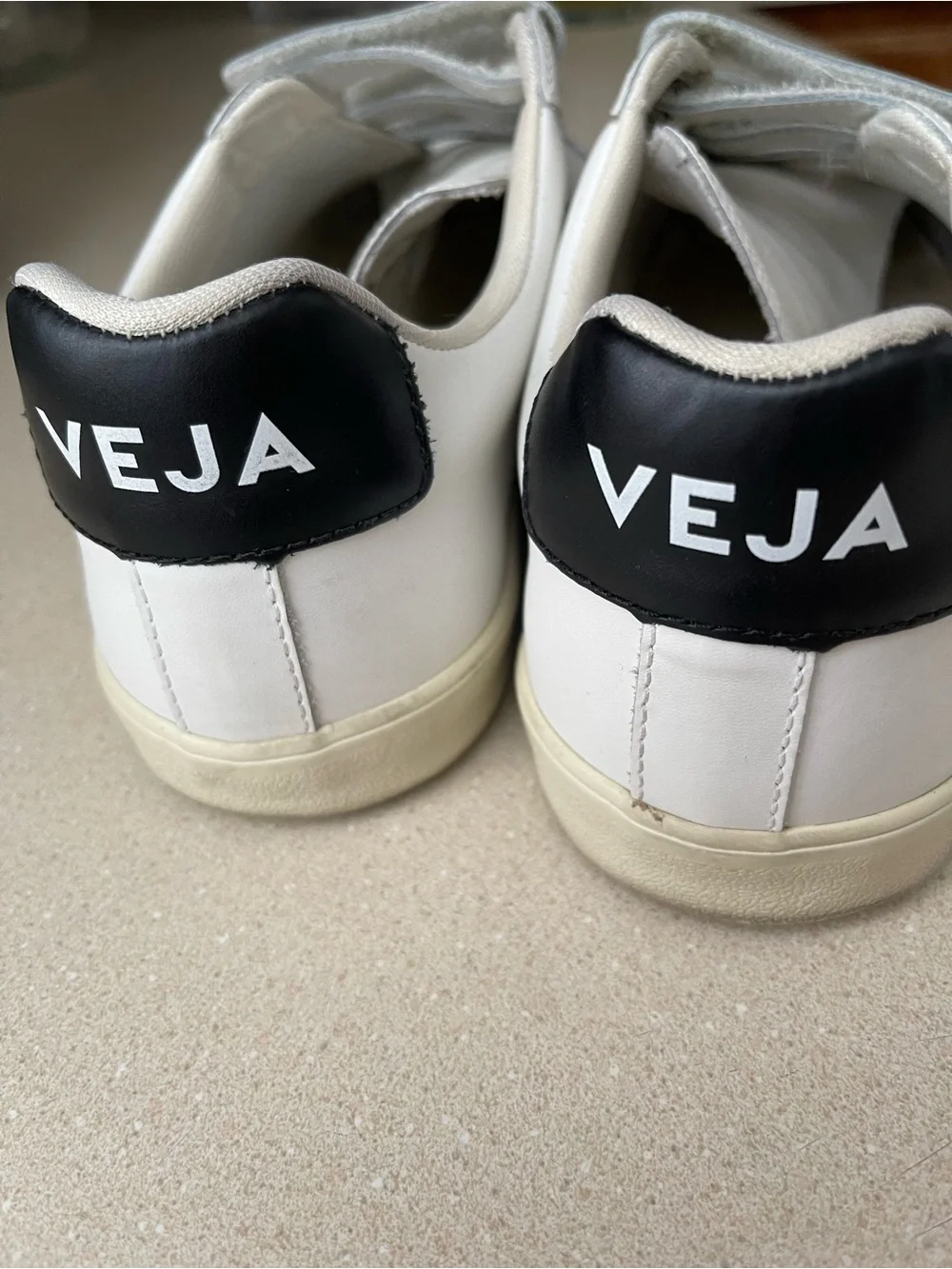 Veja pre owned